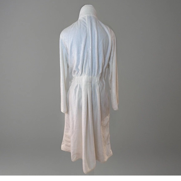 Bunnies By The Bay Robe Sz M CUDDLE ME PLUSH Womens Super Soft White Satin Trim - Picture 3 of 11